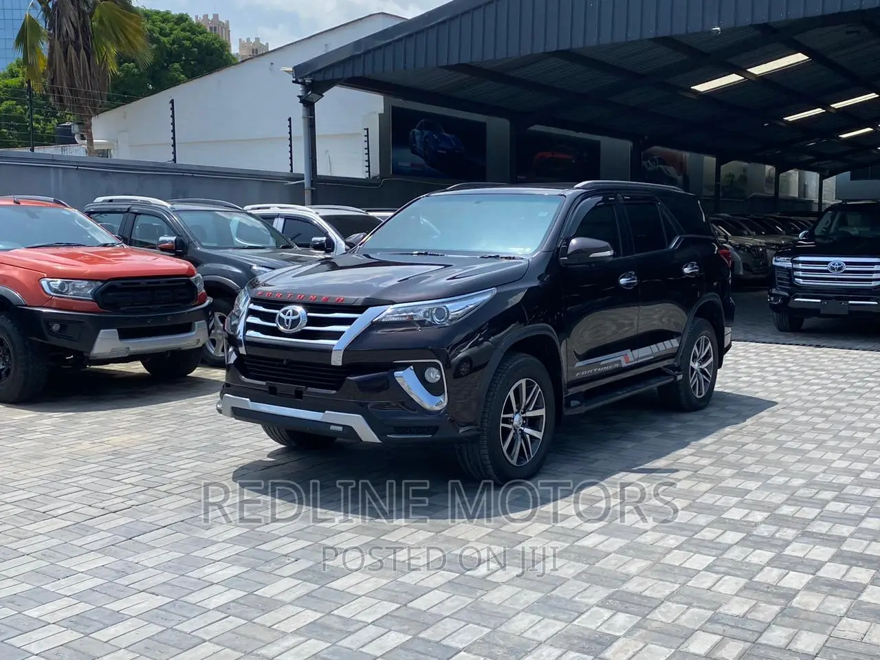 Toyota Fortuner 2.8 D AWD 2016 Black