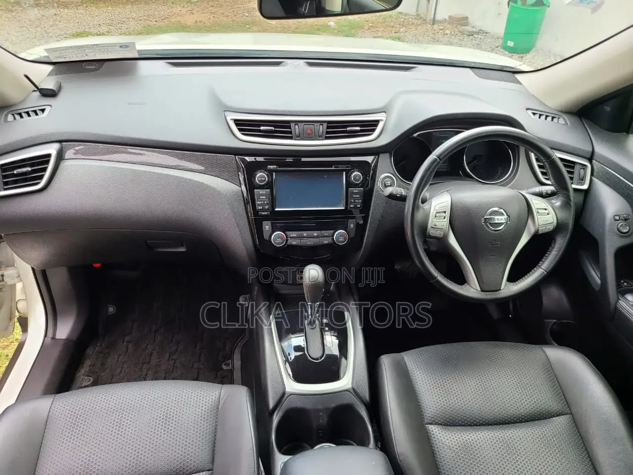 Nissan X-Trail 2.0 Petrol AWD 2016 White