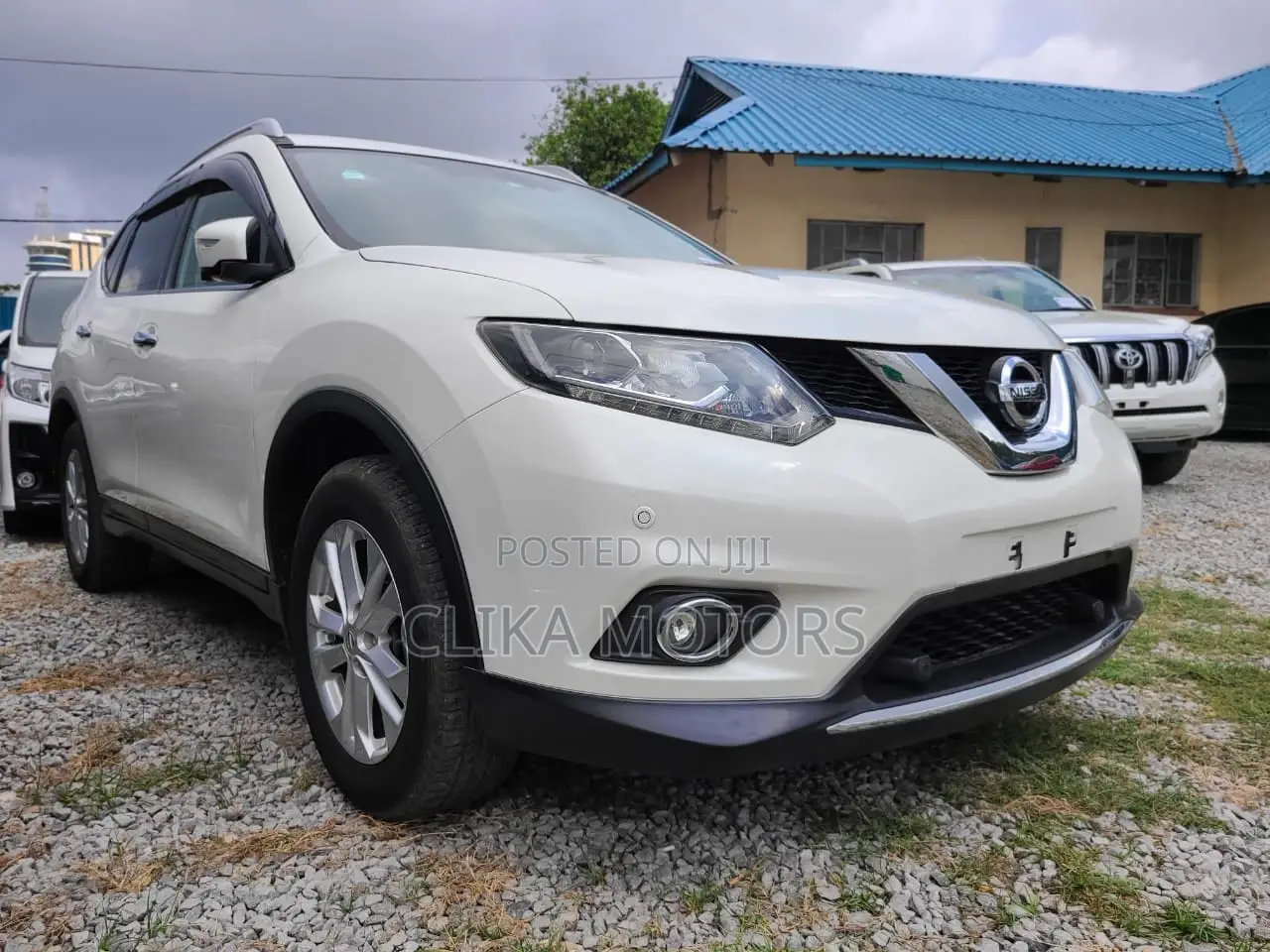 Nissan X-Trail 2.0 Petrol AWD 2016 White
