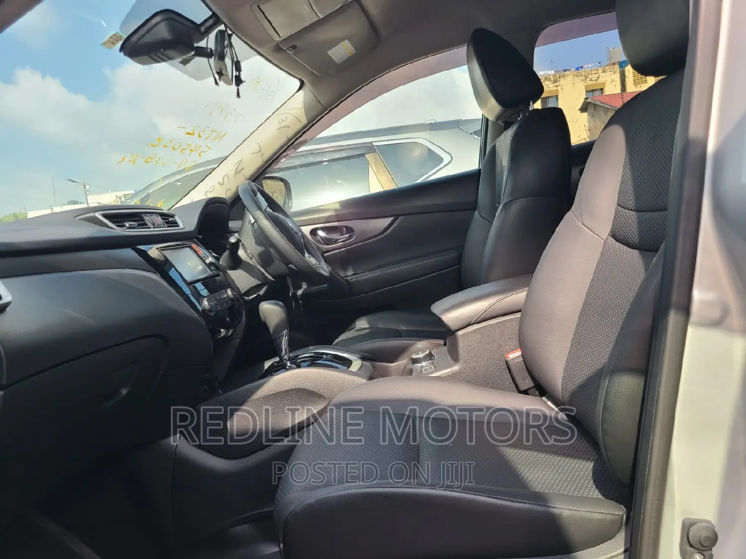 Nissan X-Trail 2.0 Petrol FWD 2016 Silver