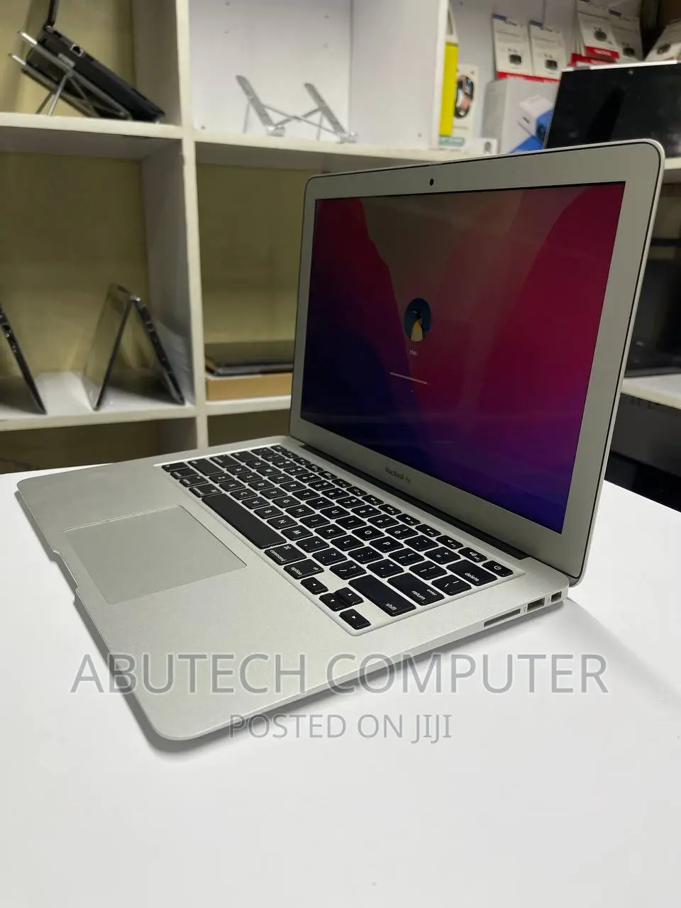 Laptop Apple MacBook Air 2015 8GB Intel Core I7 SSD 256GB