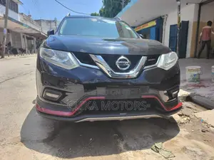 Nissan X-Trail 2.0 Hybrid AWD 2018 Black