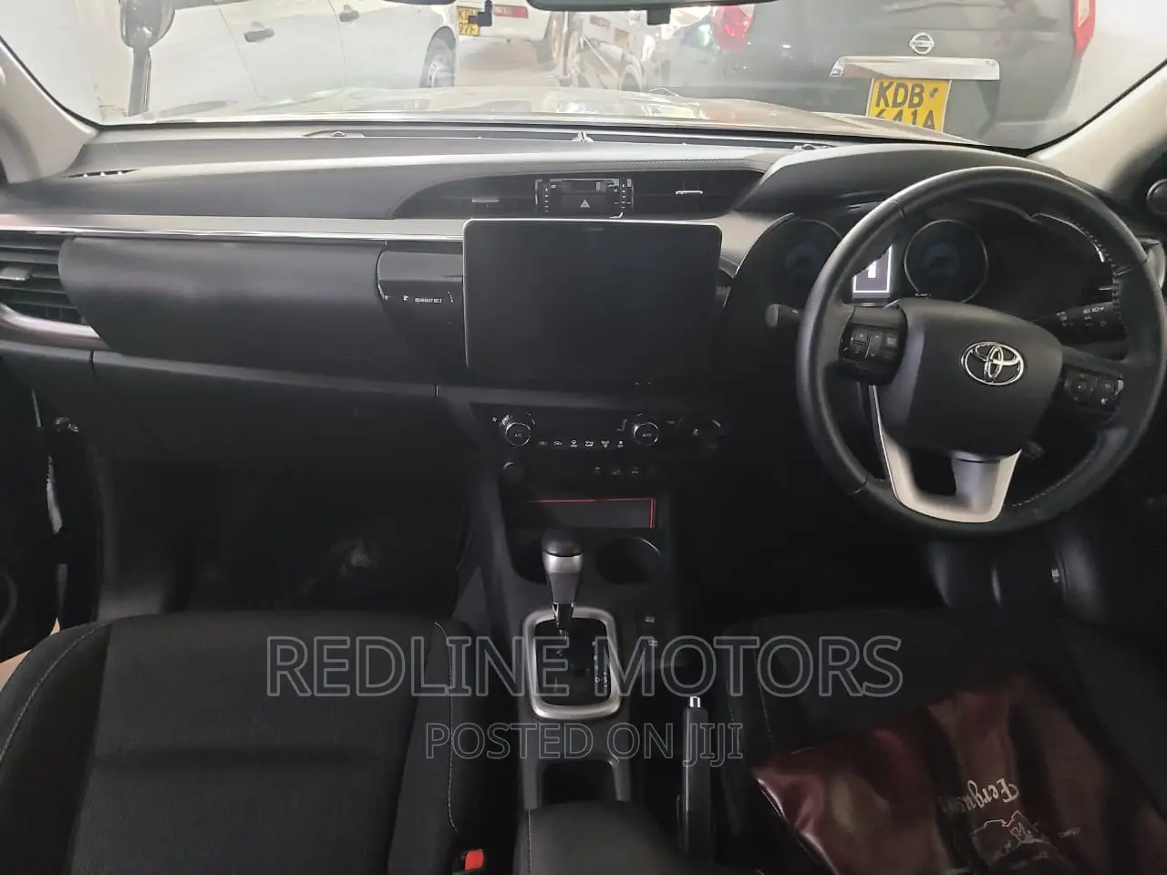 Toyota Hilux 2018 Black