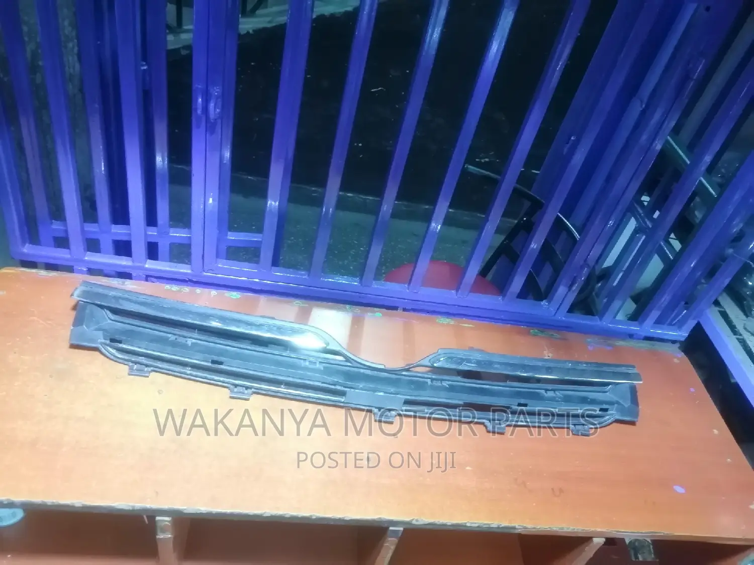 Toyota Sienta Model 2008/2011 Grille, Clean Ex Japan Motor Parts
