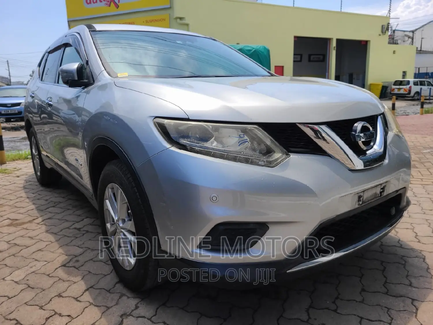 Nissan X-Trail 2.0 Petrol AWD 2016 Silver