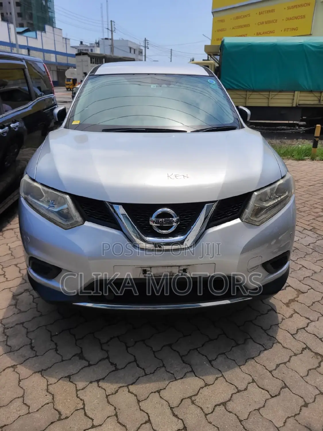 Nissan X-Trail 2.0 Petrol AWD 2016 Silver