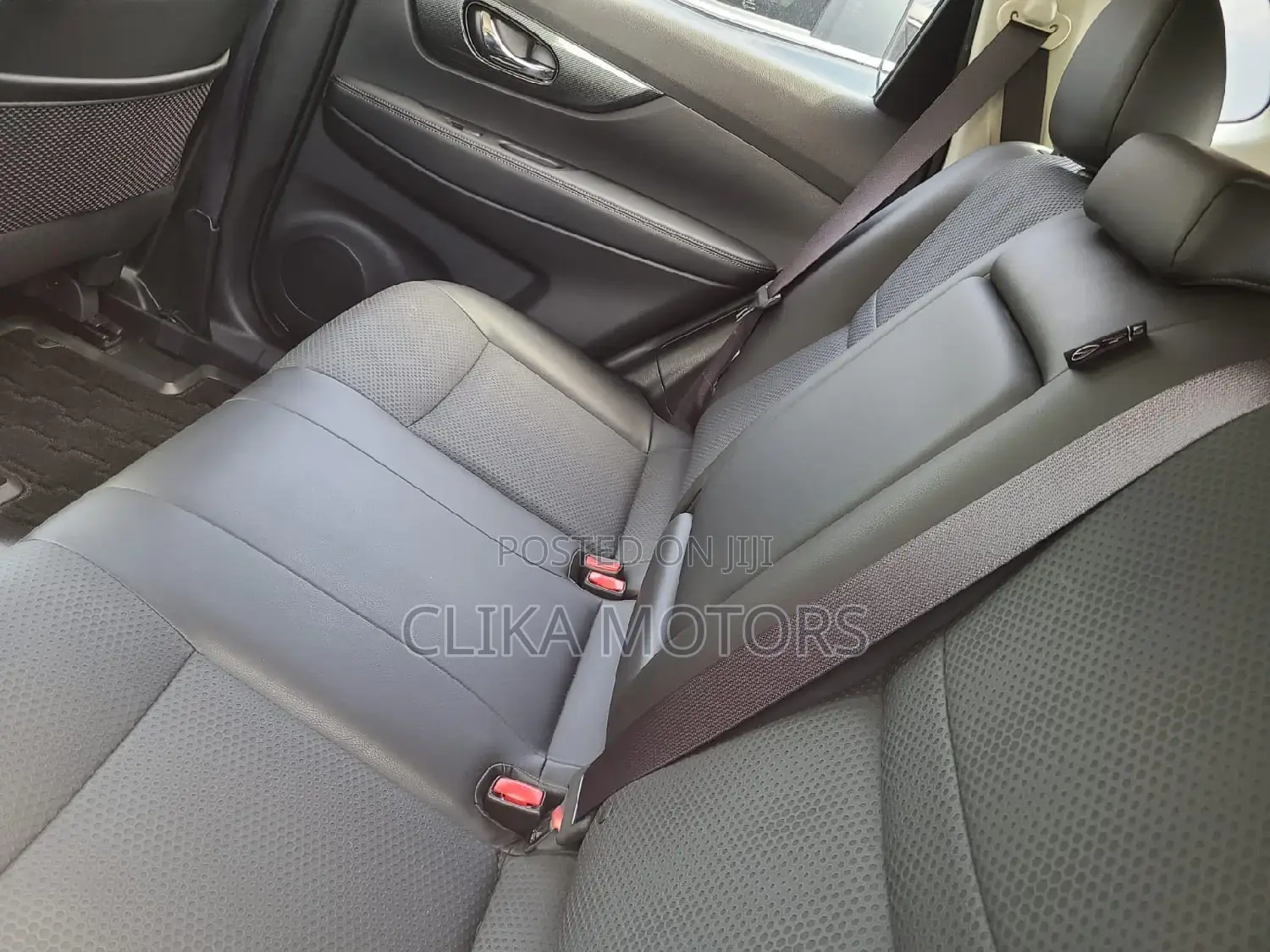Nissan X-Trail 2.0 Petrol AWD 2016 Silver