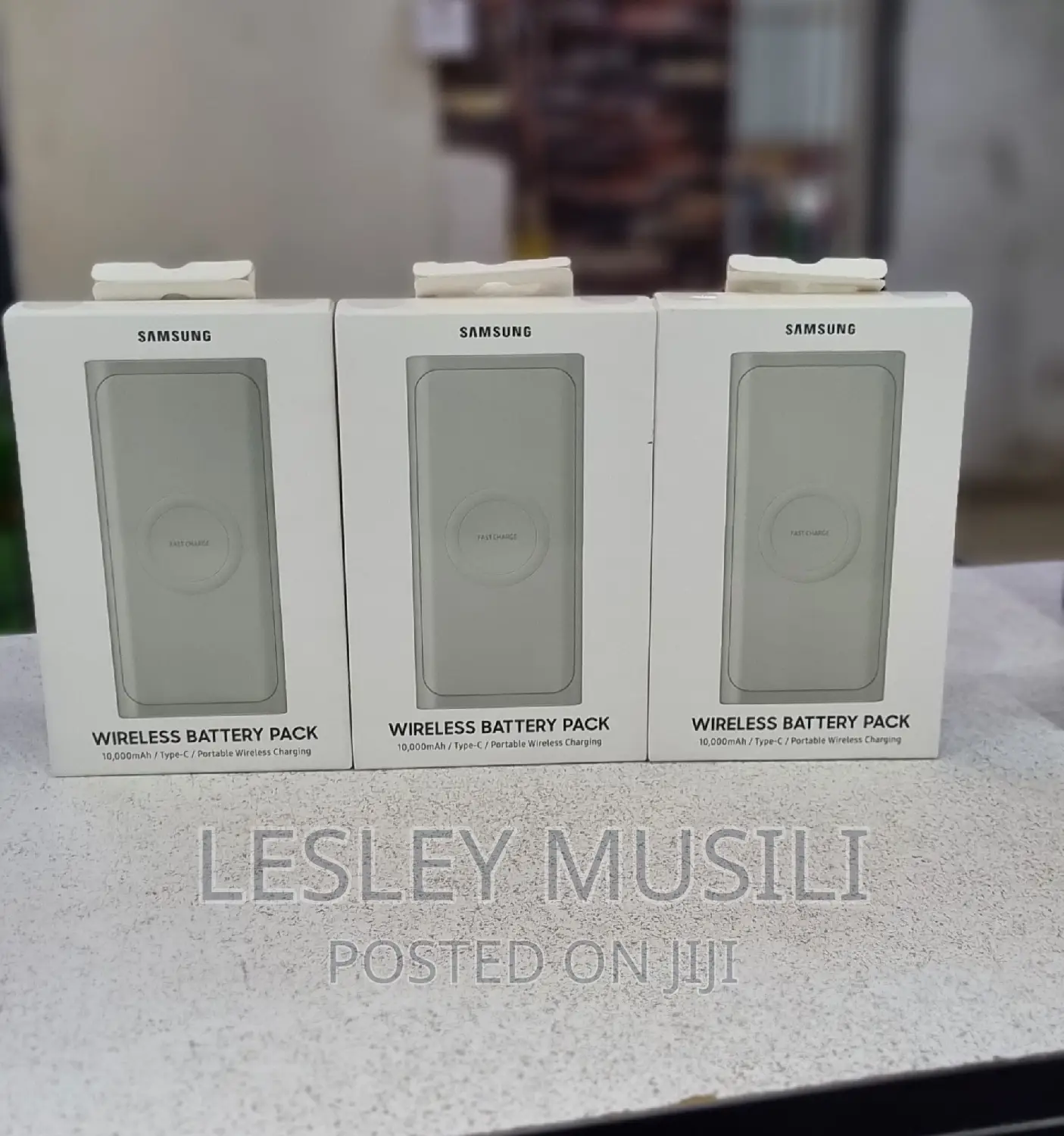 Samsung WIRELESS BATTERY PACK
10,000mah Wireless Charging