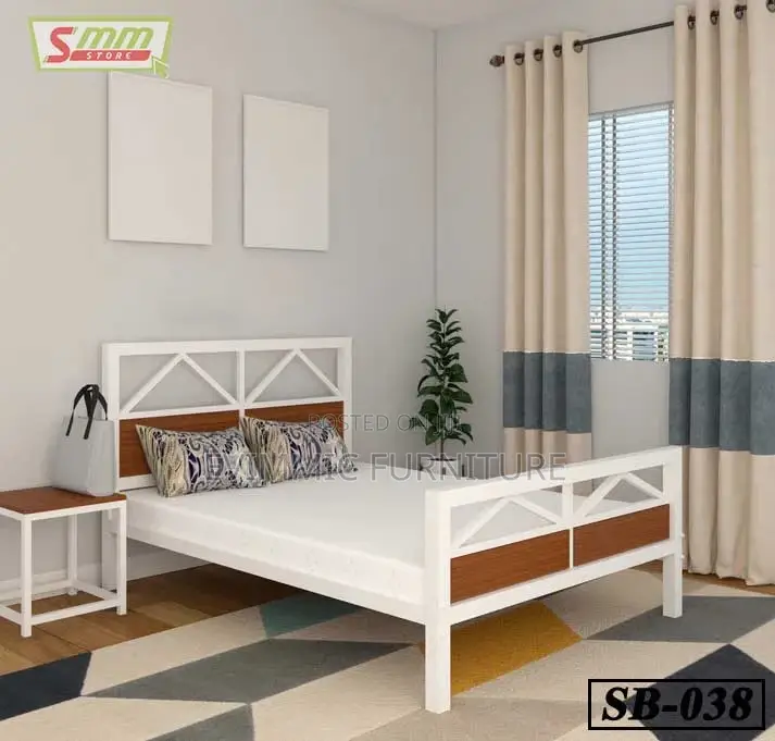 4 Ft X 6 Ft Medium Bed Size With One Night Stand