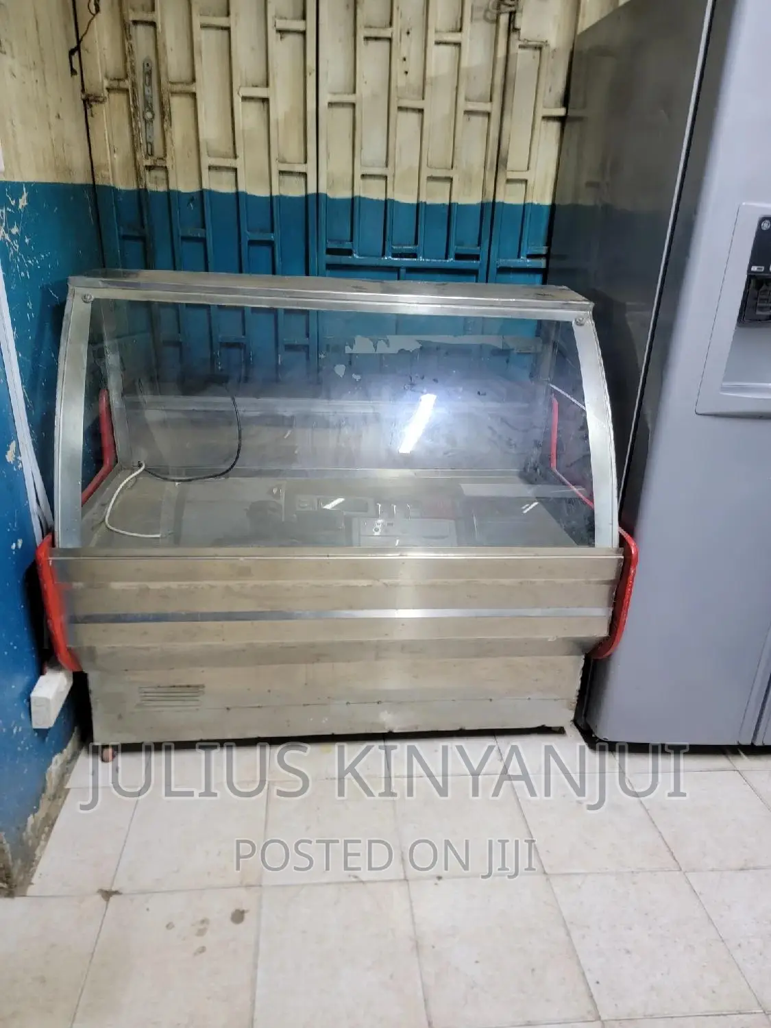 Undercounter Display Freezer