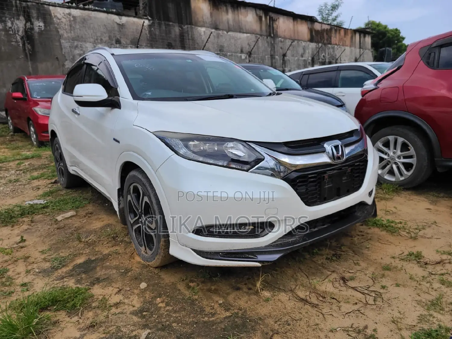 Honda Vezel 1.5 Hybrid 2WD 2016 Pearl