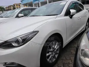 Mazda Axela 2016 Pearl