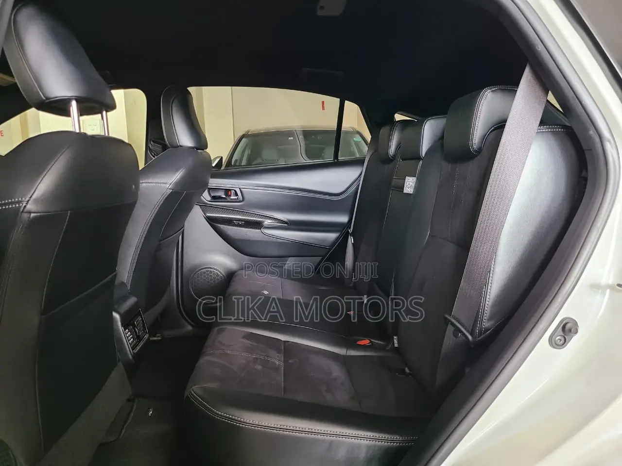 Toyota Harrier 2.0 2017 Pearl