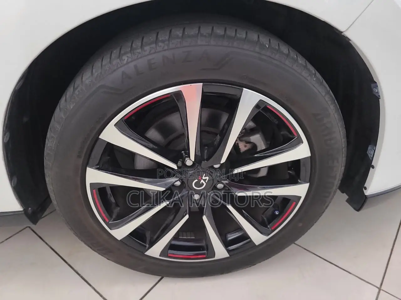 Toyota Harrier 2.0 2017 Pearl