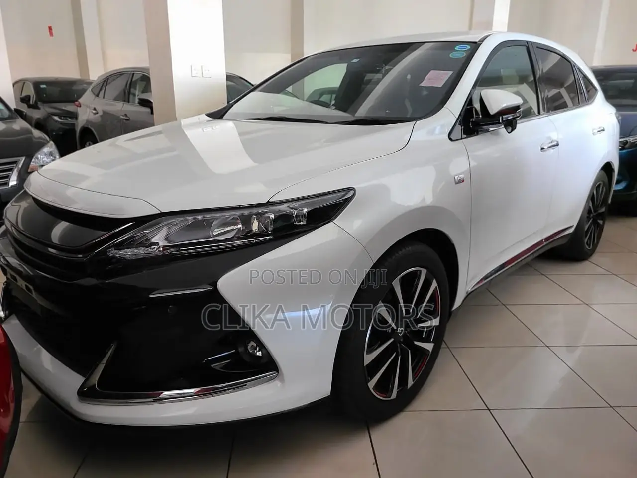 Toyota Harrier 2.0 2017 Pearl