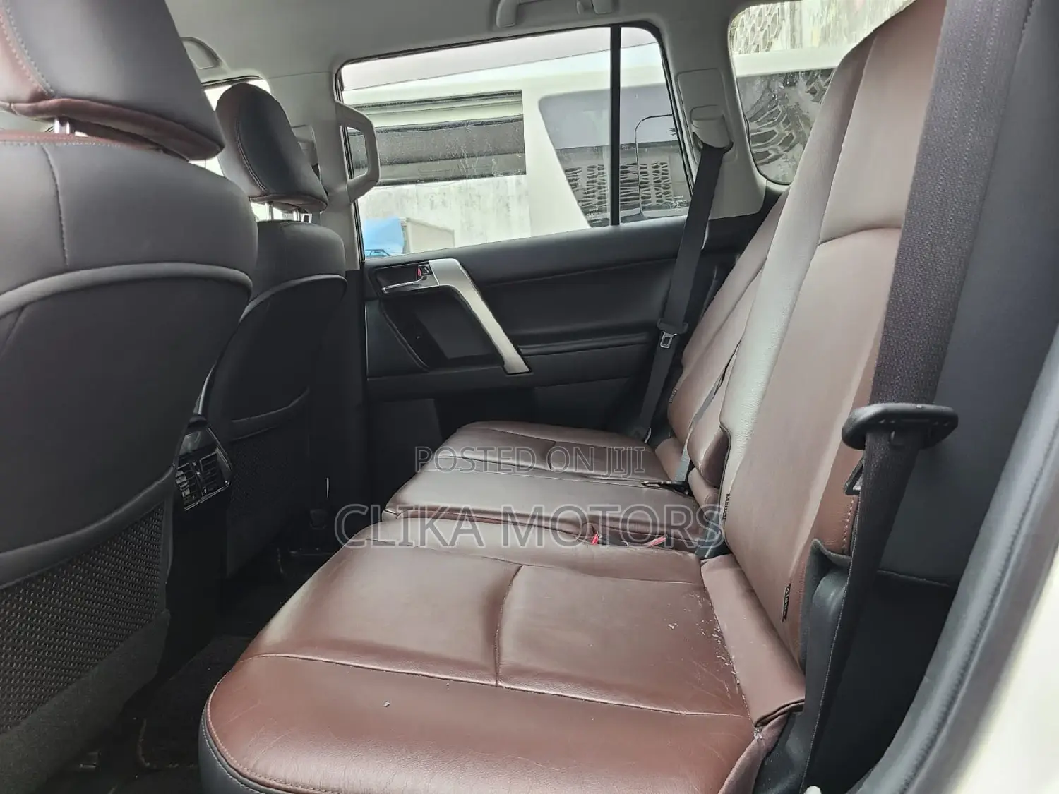Toyota Land Cruiser Prado 2.7 2017 Pearl