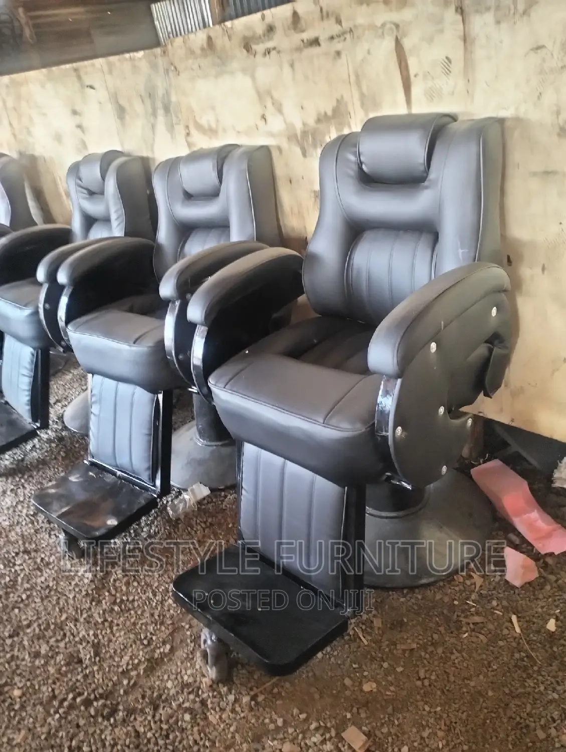 Executive Adjustable Kinyozi Chair