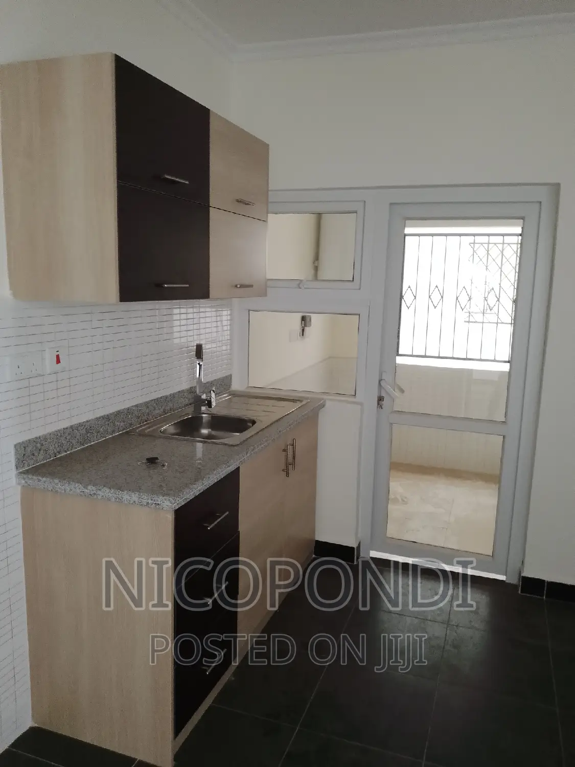 2bdrm Apartment in Lavington for sale