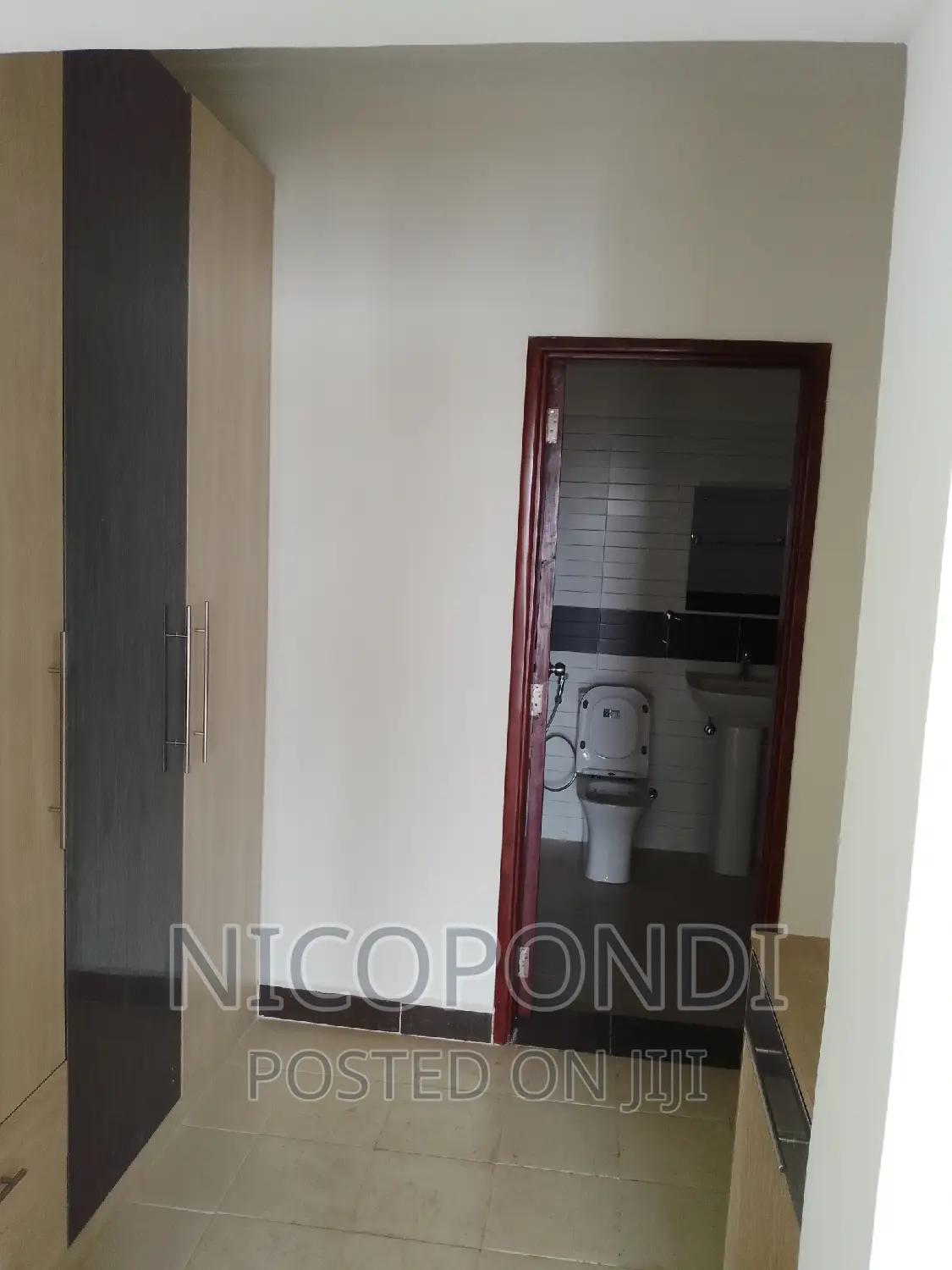 2bdrm Apartment in Lavington for sale