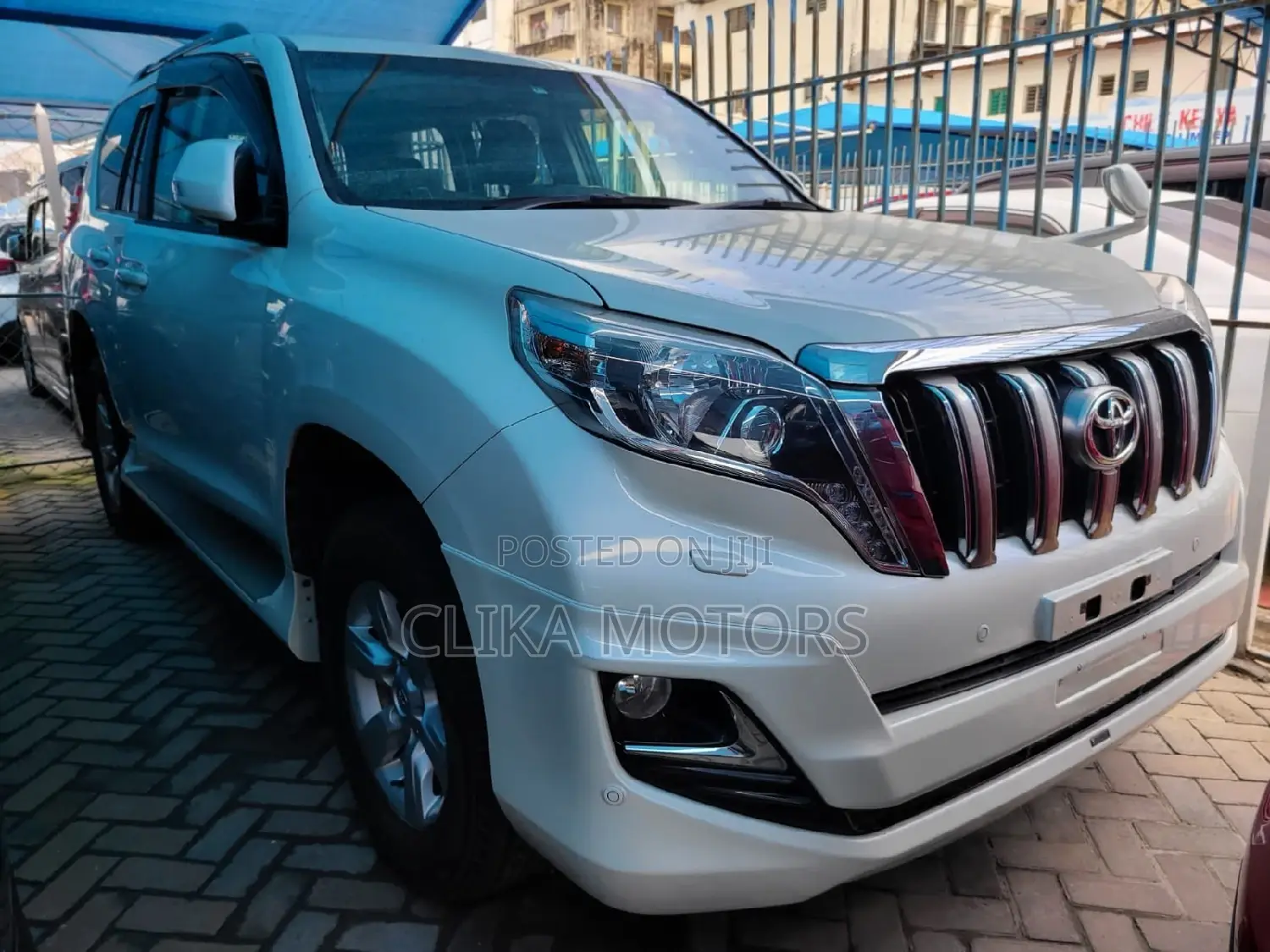 Toyota Land Cruiser Prado 2.8 D-4D 2016 Pearl