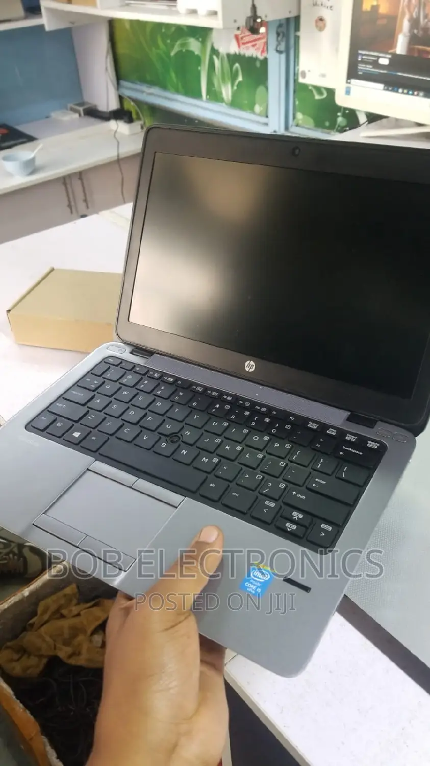 Laptop HP EliteBook 820 G2 4GB Intel Core I5 HDD+SSD 500GB