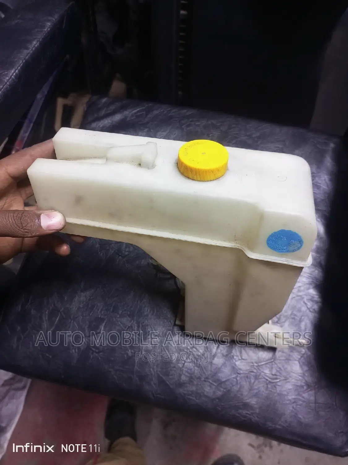 B15/ Nt 30 Coolant Bottle