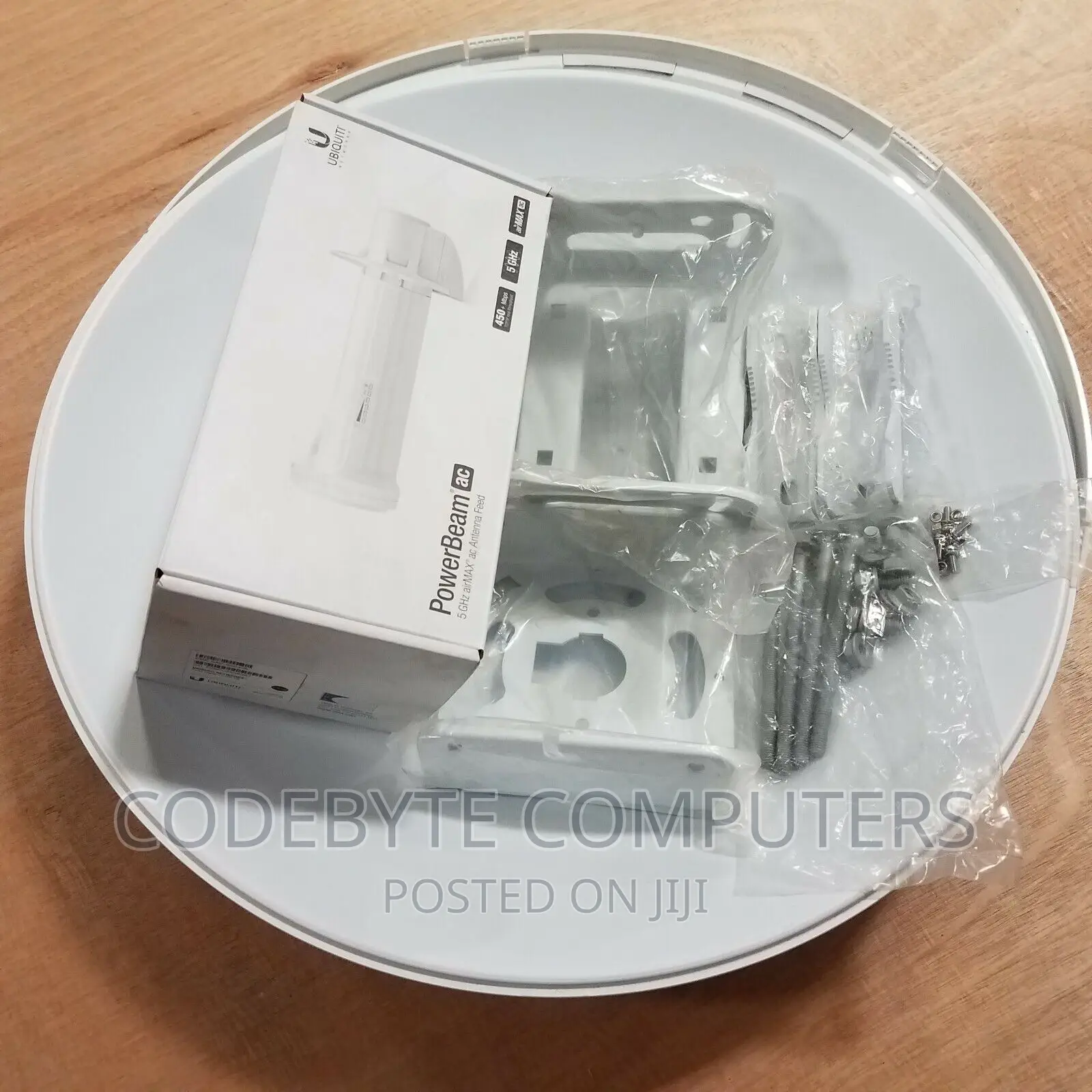 Ubiquiti Powerbeam 5AC 500^PBE‐5AC‐500^ Powerbeam 5AC 500