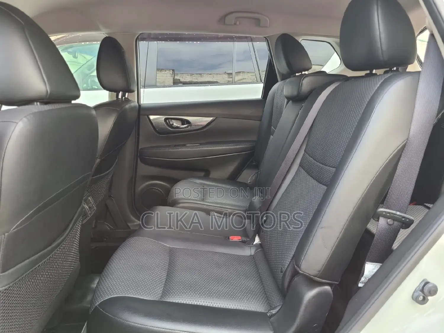 Nissan X-Trail 2.0 Petrol AWD 2016 Pearl