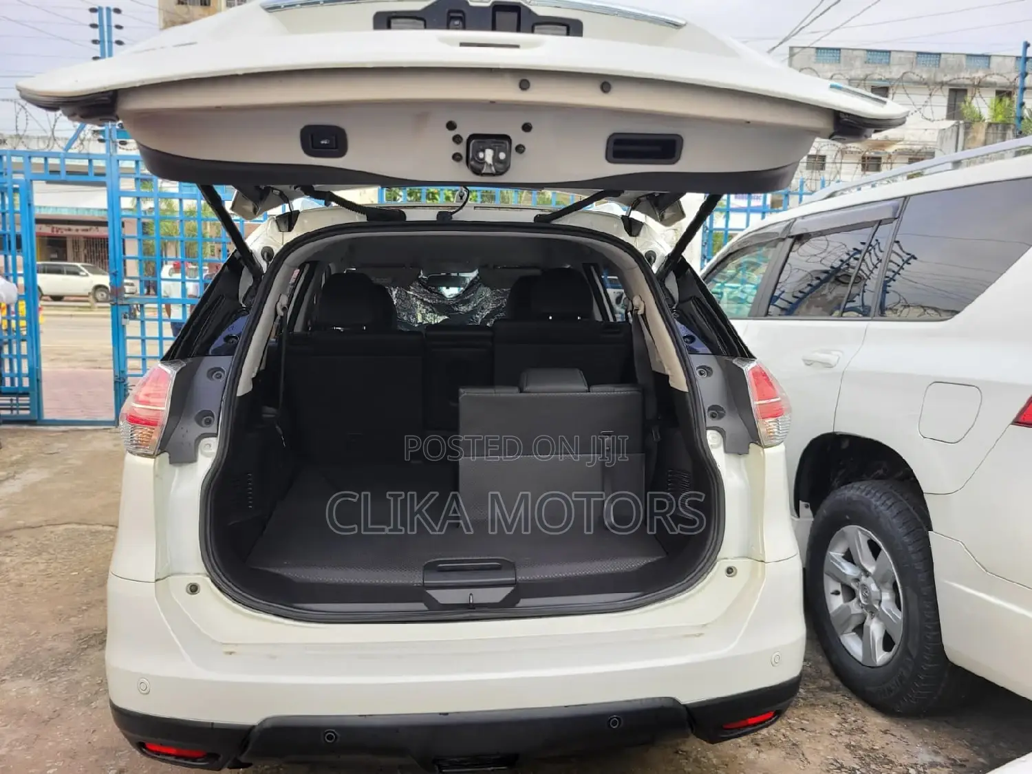 Nissan X-Trail 2.0 Petrol AWD 2016 Pearl