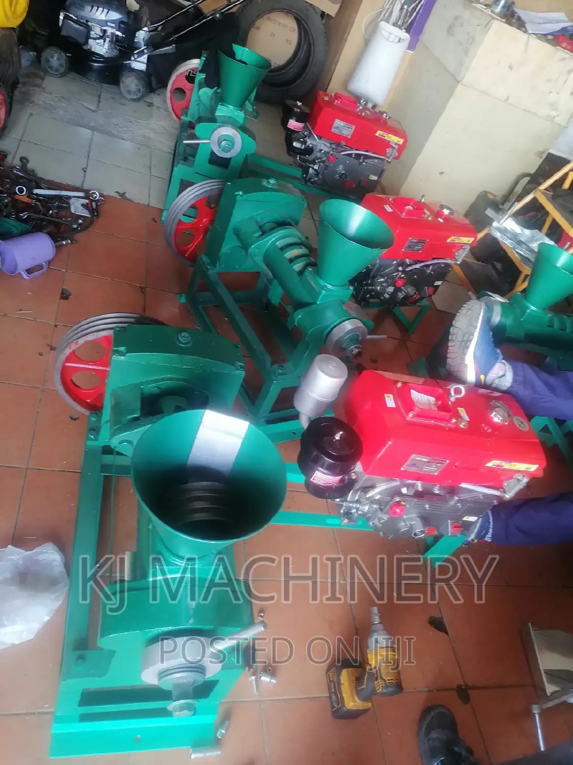 Screw Oil Pressing Machines -Milano Super Brand