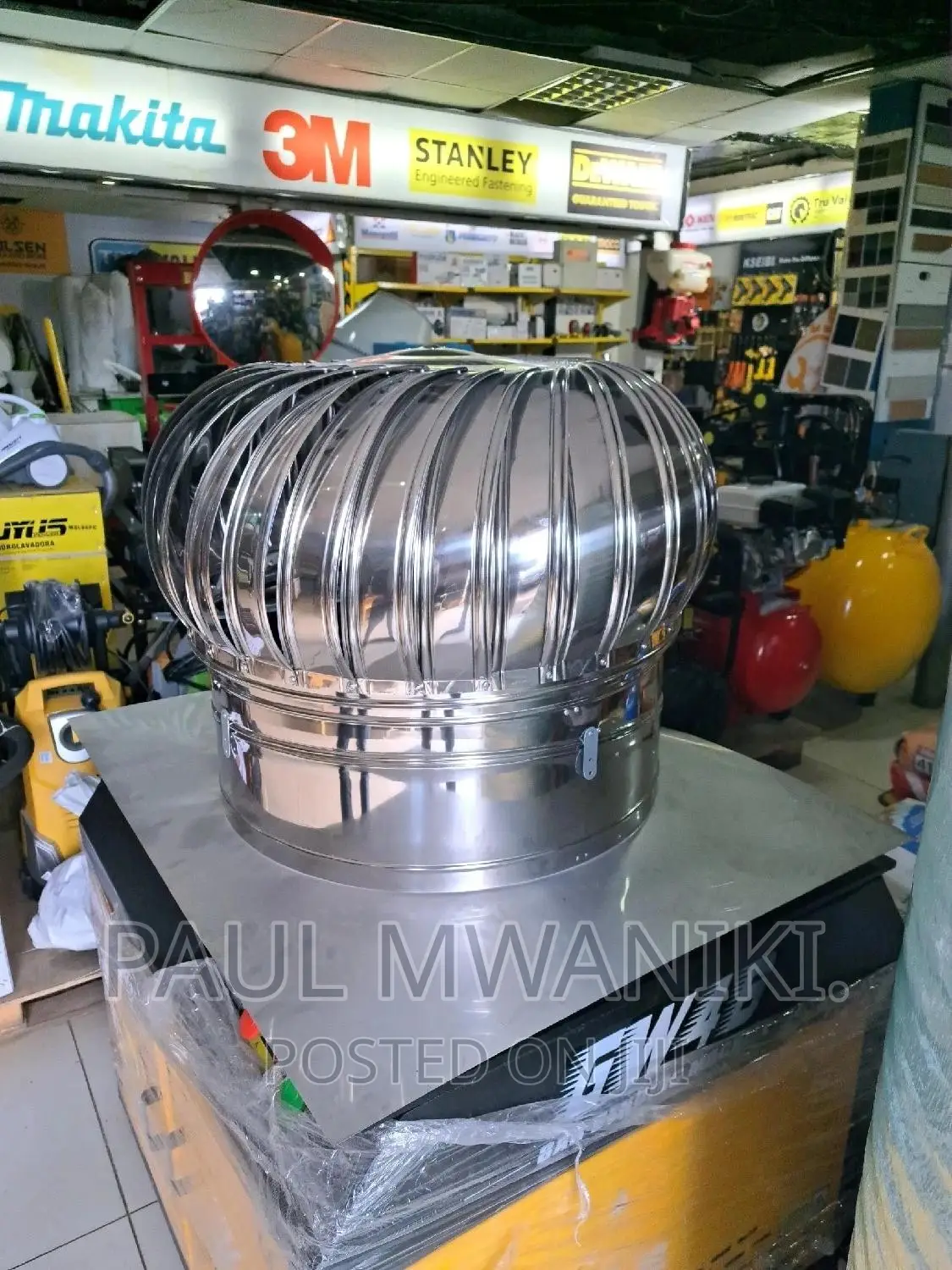 Cyclones Roof Ventilators, 600mm 24 Inches.