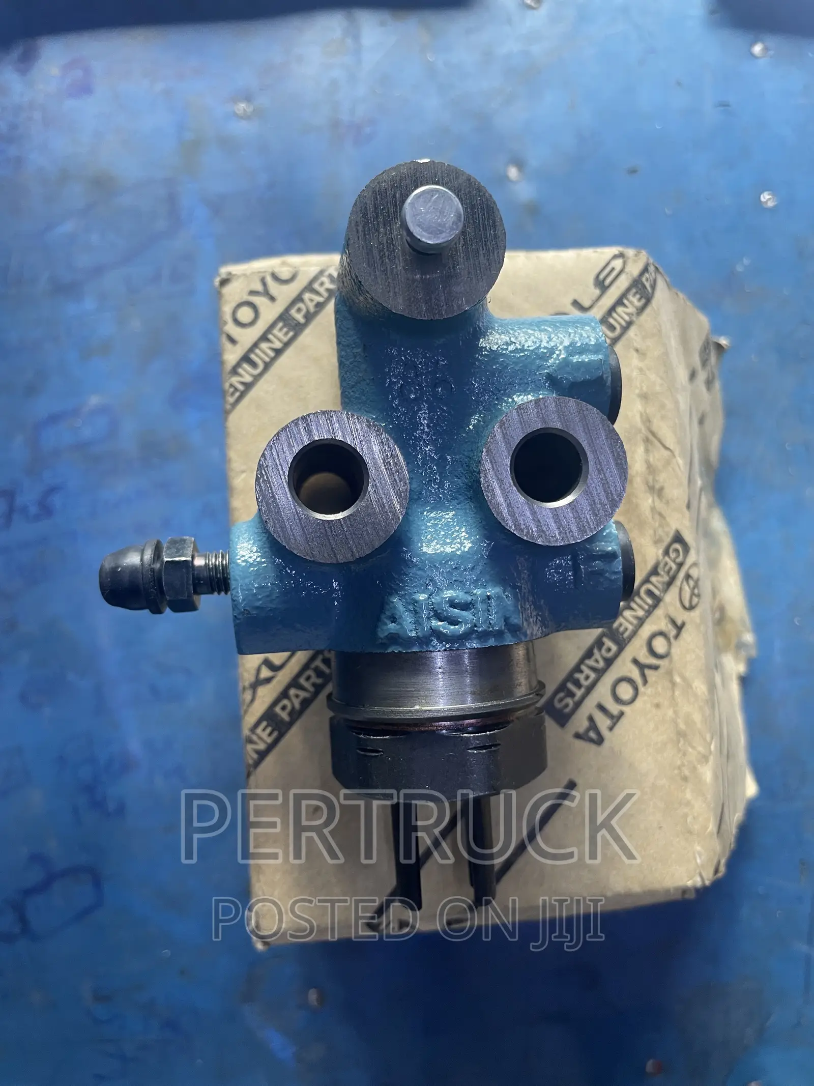 Load Sensing Valve/Brake Valve for Toyota Hilux/Land Cruiser