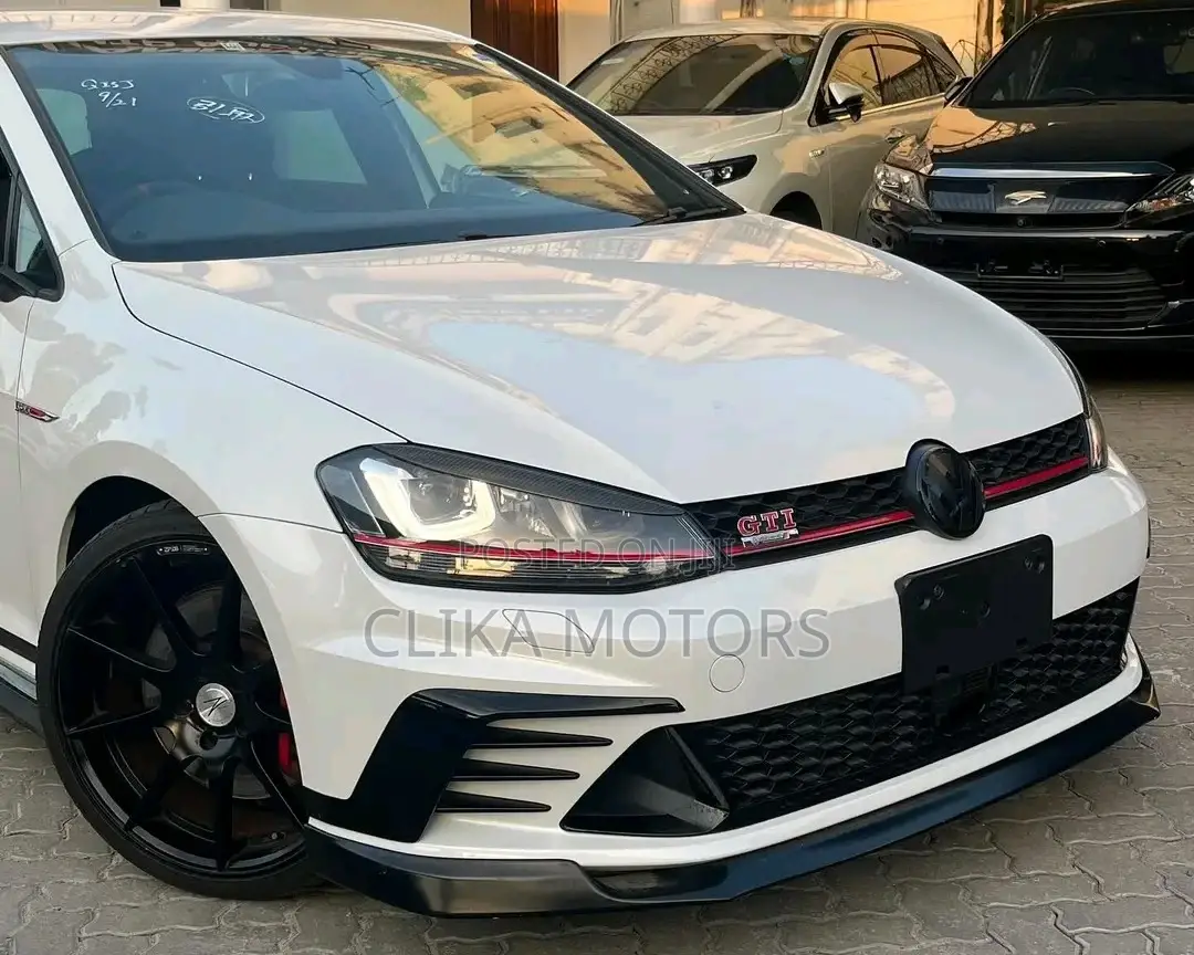 Volkswagen Golf 2017 White