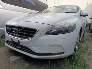 Volvo V40 2016 White