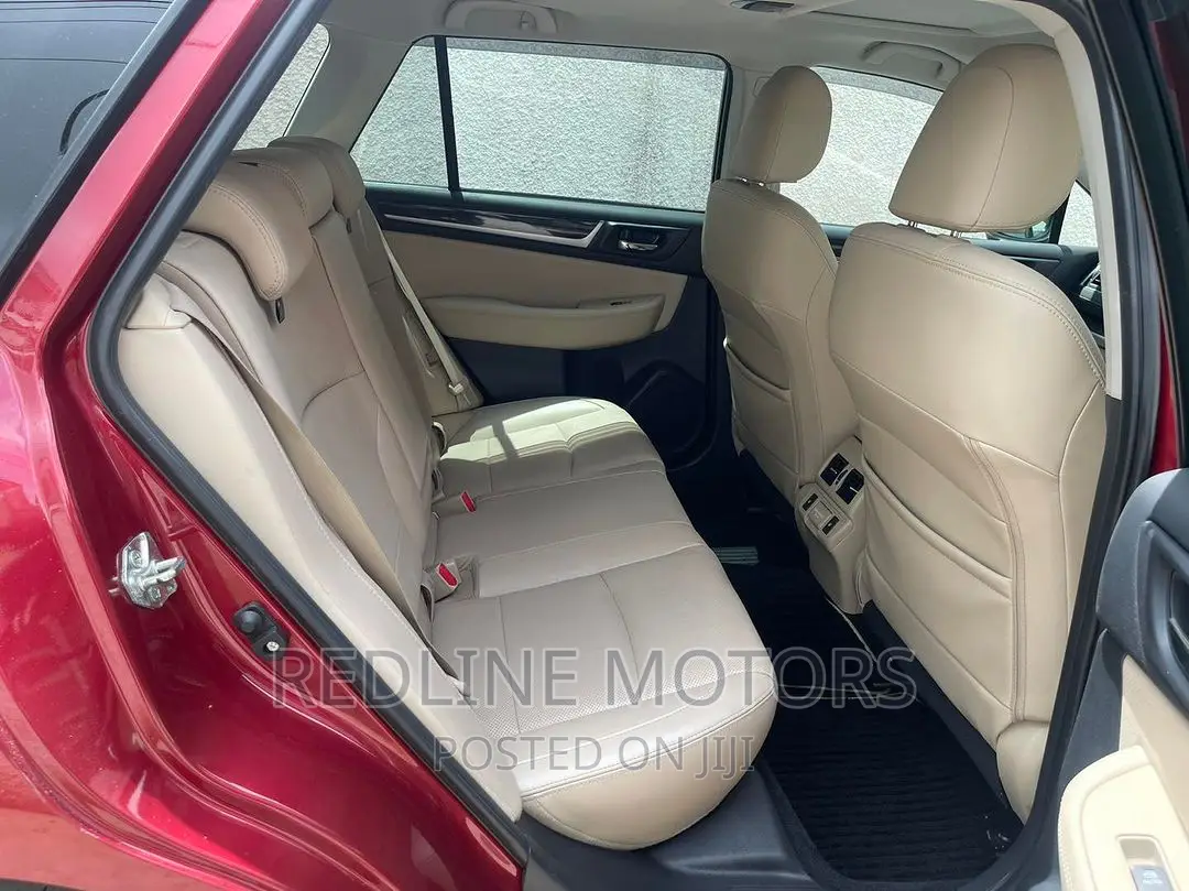 Subaru Outback 2017 Red