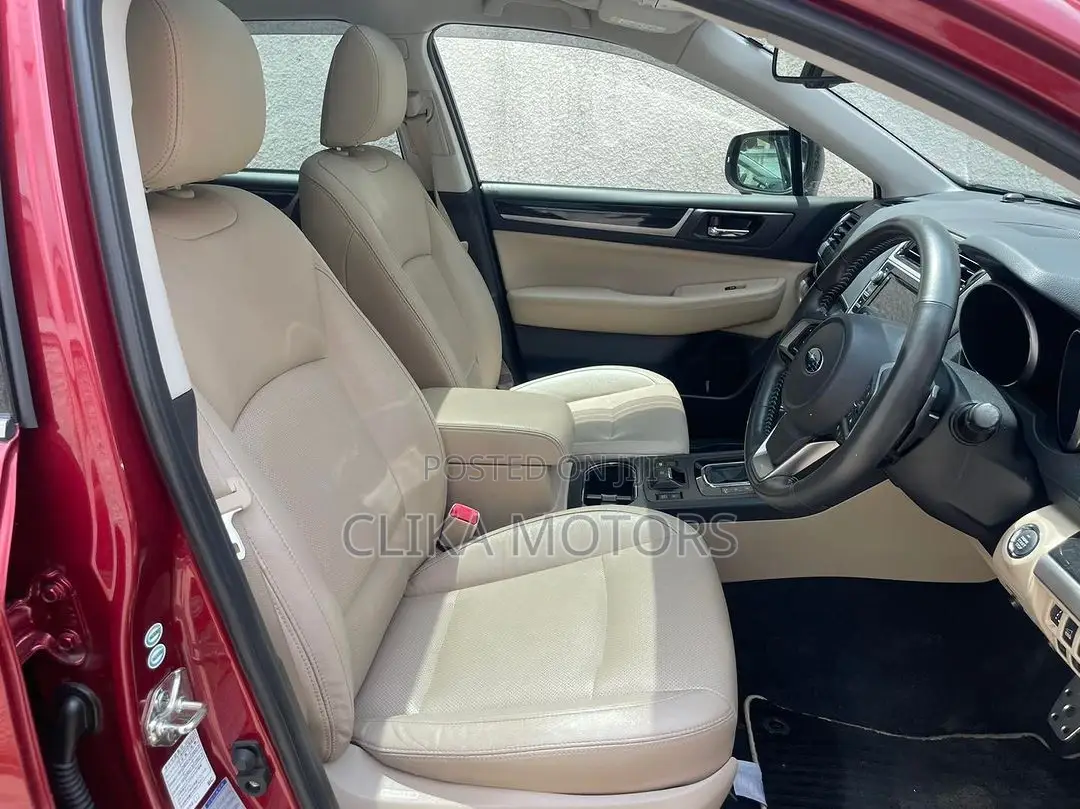 Subaru Outback 2017 Red