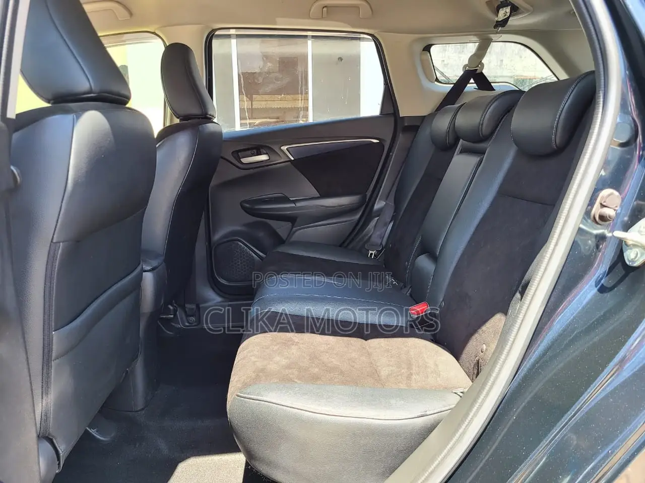 Honda Shuttle 1.5 G 2WD 2016 Black