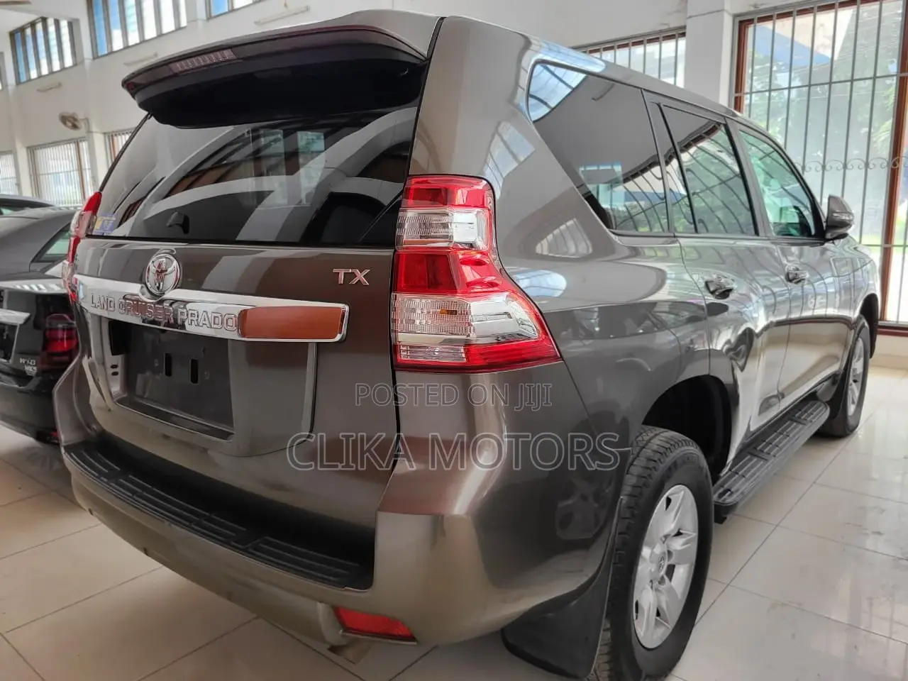 Toyota Land Cruiser Prado 2.8 D-4D 2016 Gray
