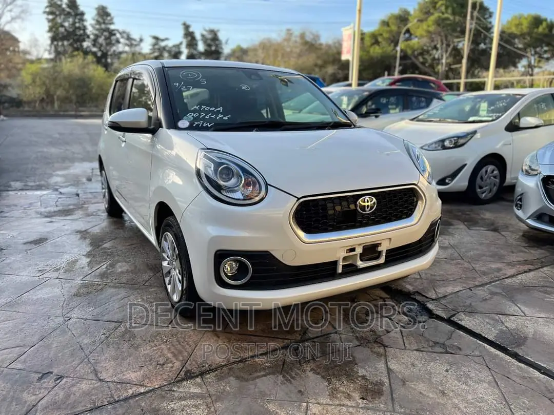 Toyota Passo 1.0 FWD 2017 White