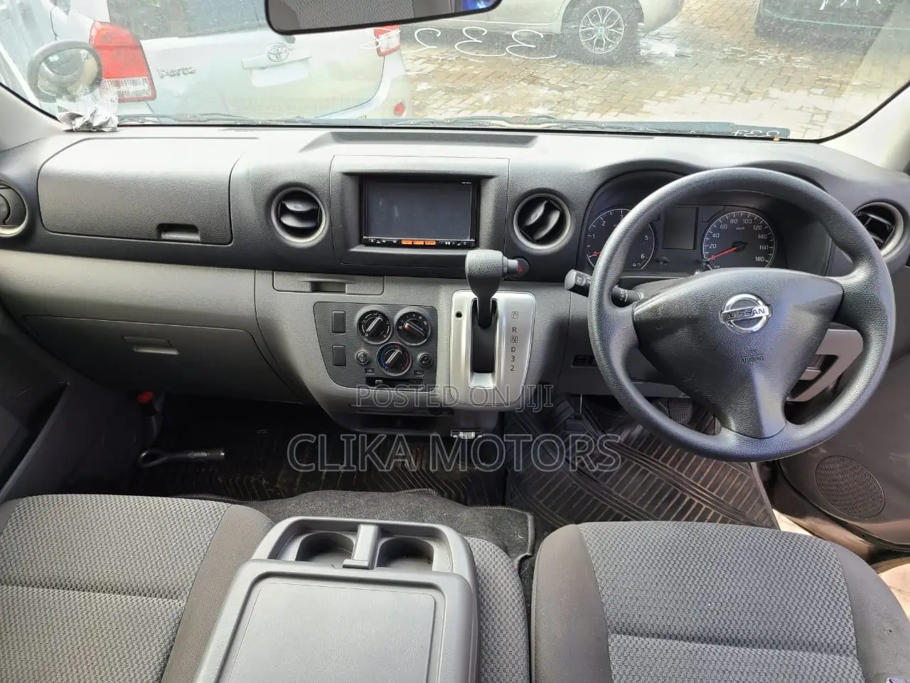 Nissan Caravan (Urvan) 2016 Grey
