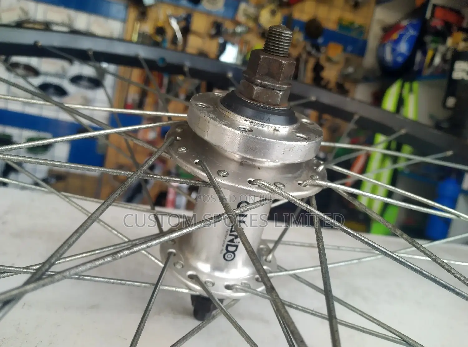 Ex UK Quando Disk Hub Aluminium Rims