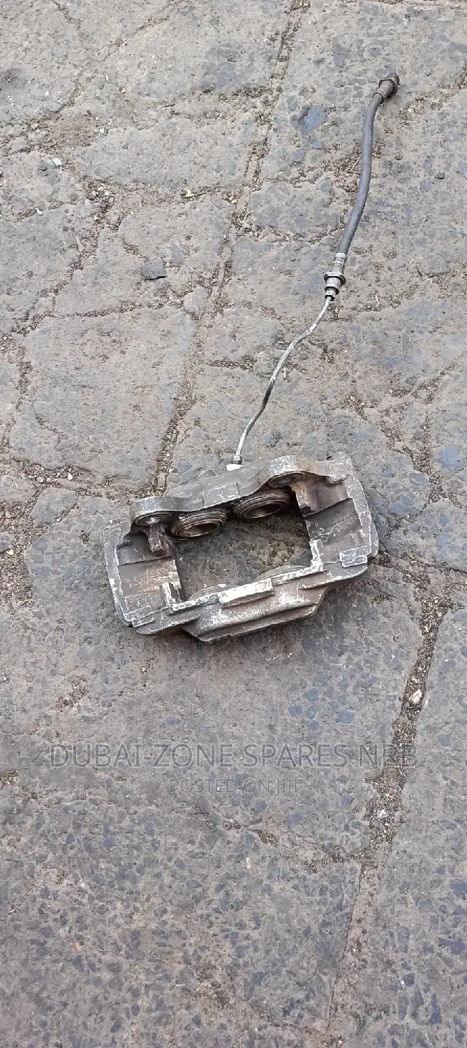 Toyota Hilux Vigo 4wd and 2wd Ex Japan Genuine Calipers.