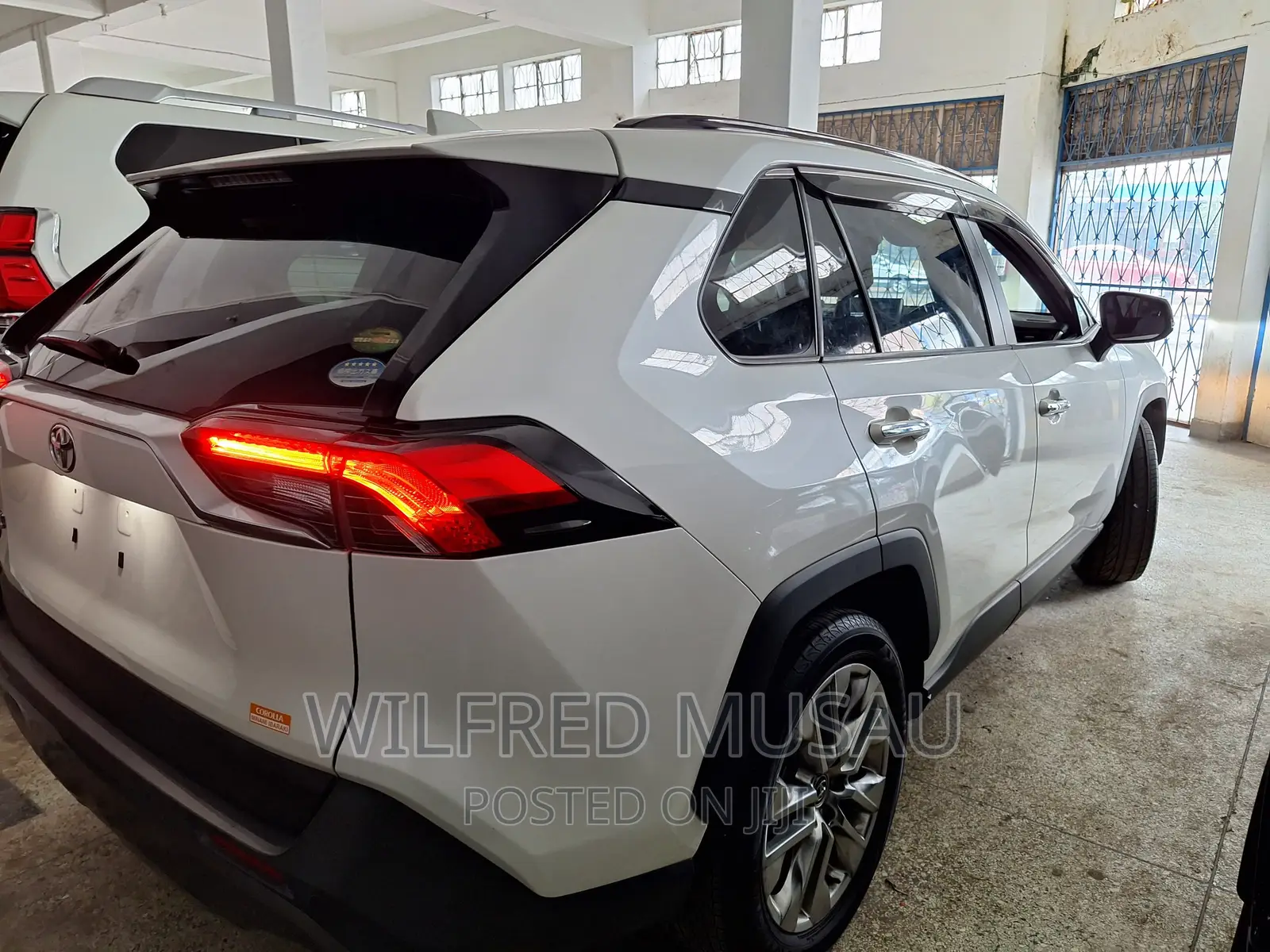 Toyota RAV4 2020 White