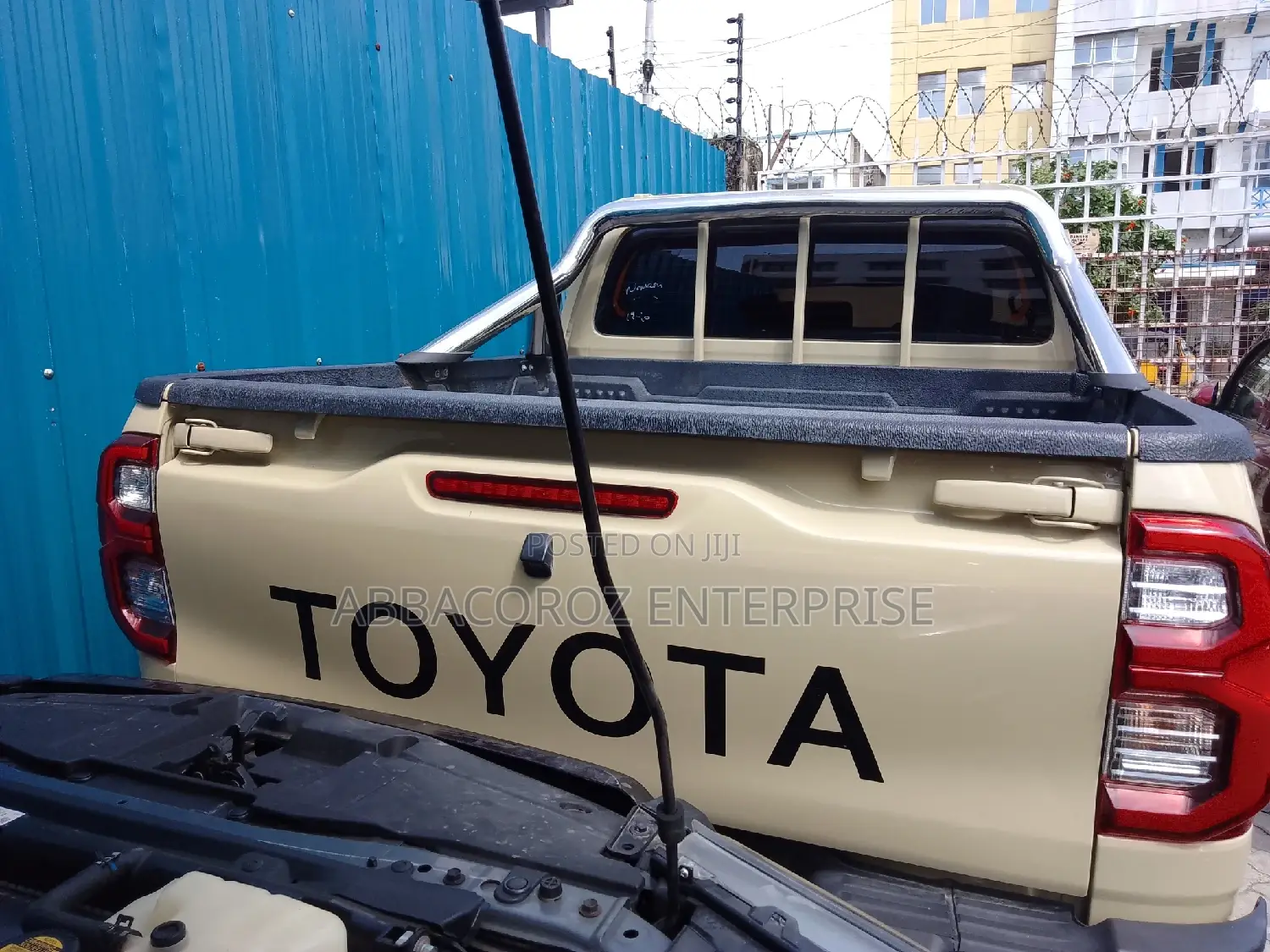 Toyota Hilux 2017 Beige
