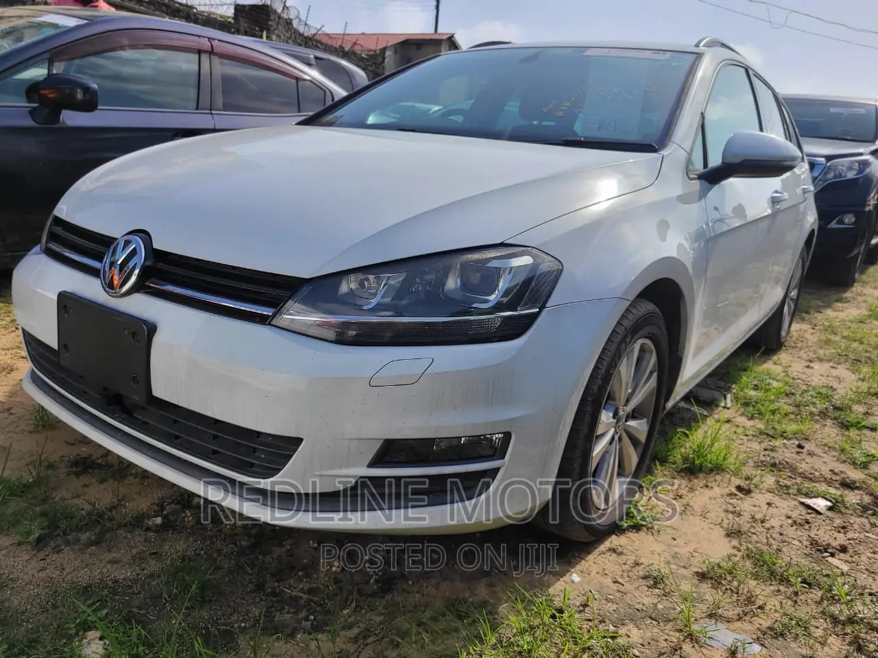 Volkswagen Golf TSI 2-Door FWD 2016 Pearl