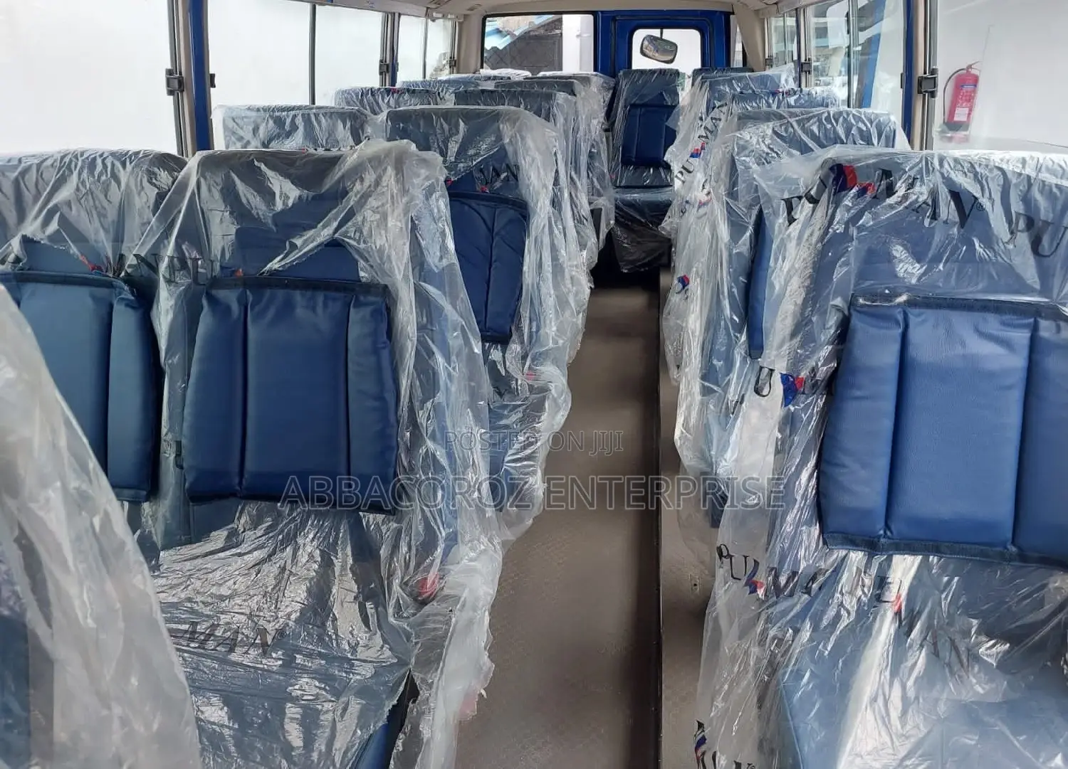 Mitsubishi Fuso Rosa 2016 Blue