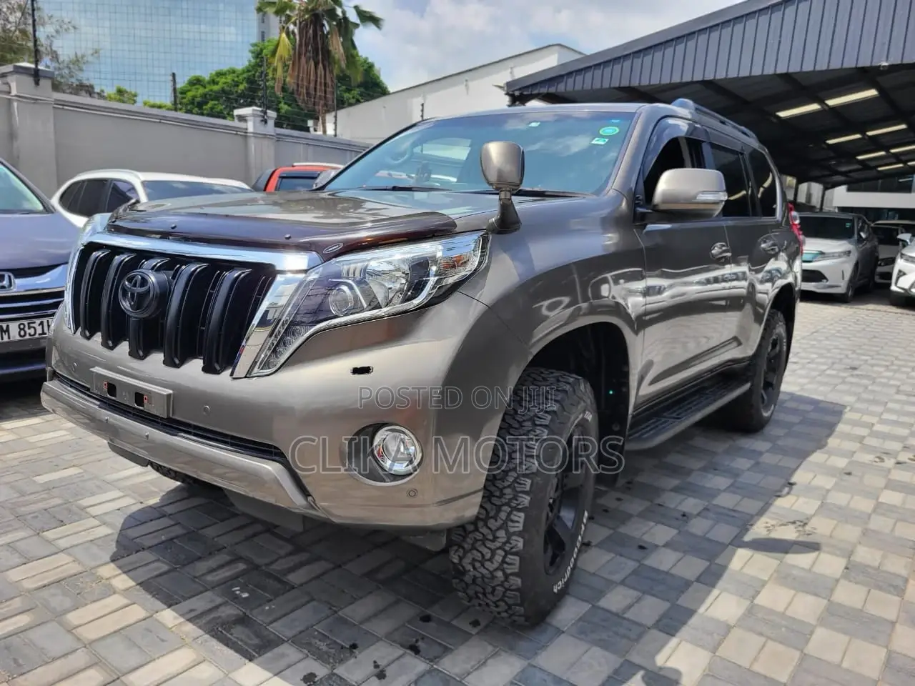 Toyota Land Cruiser Prado 2.7 2017 Gray