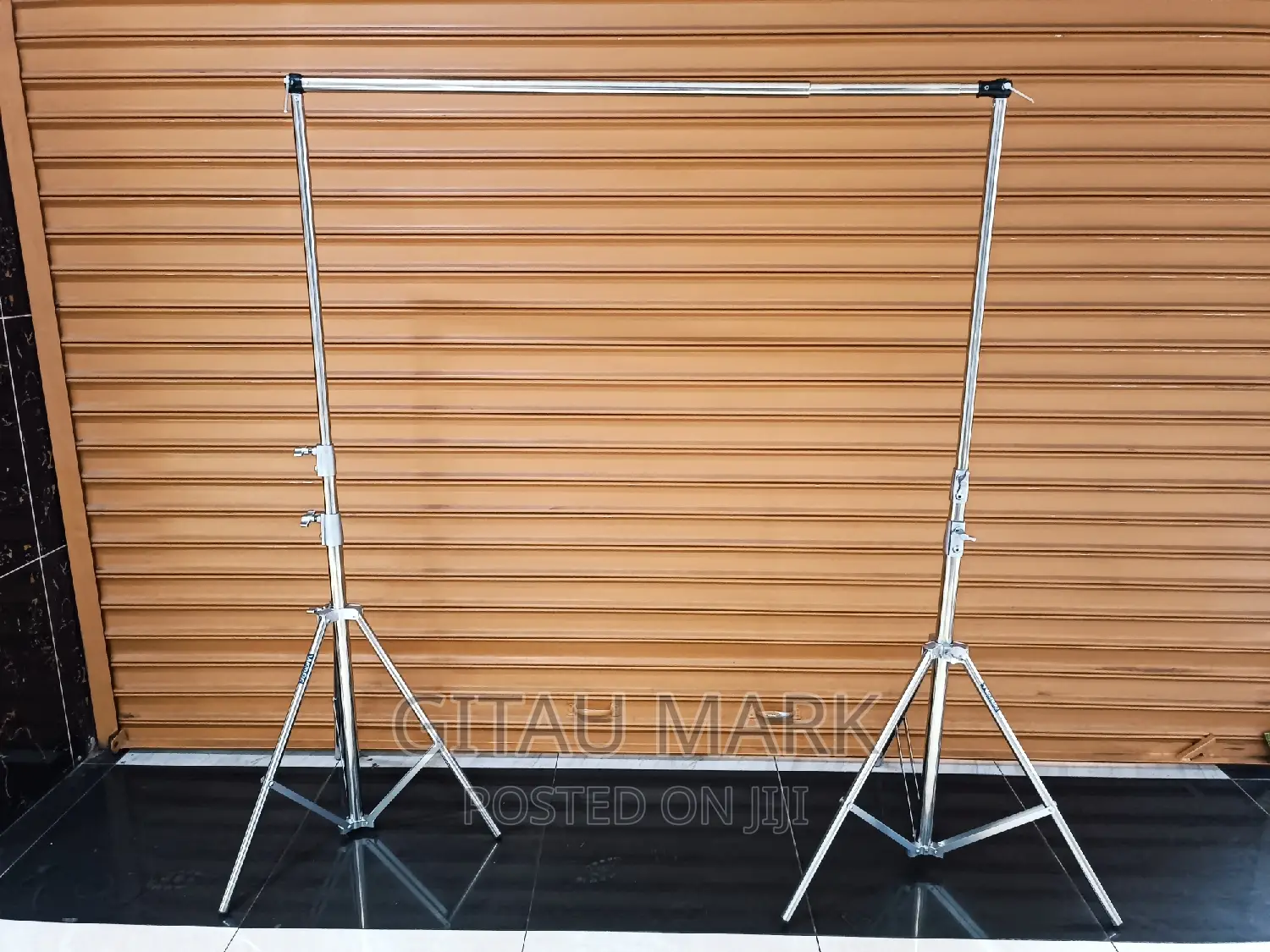 Backdrop Stand Silver 2.8m High and 3m Wide
