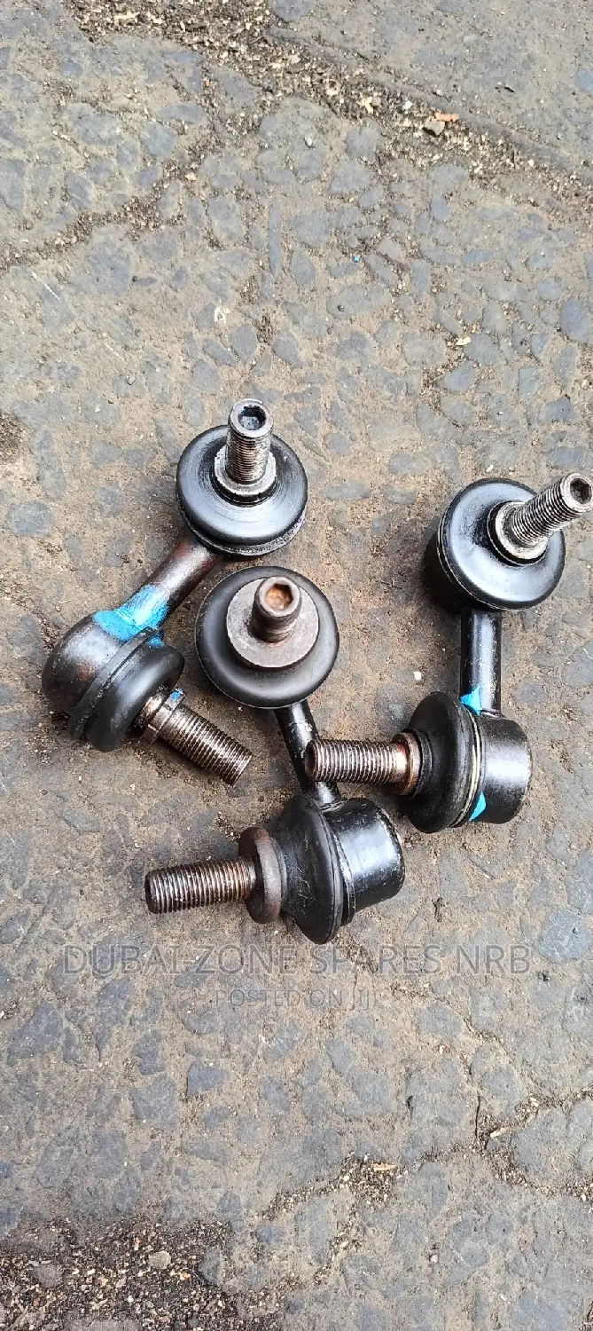 Nissan X-Trail Nt30 Ex-Japan Frnot Steblizer Links Available