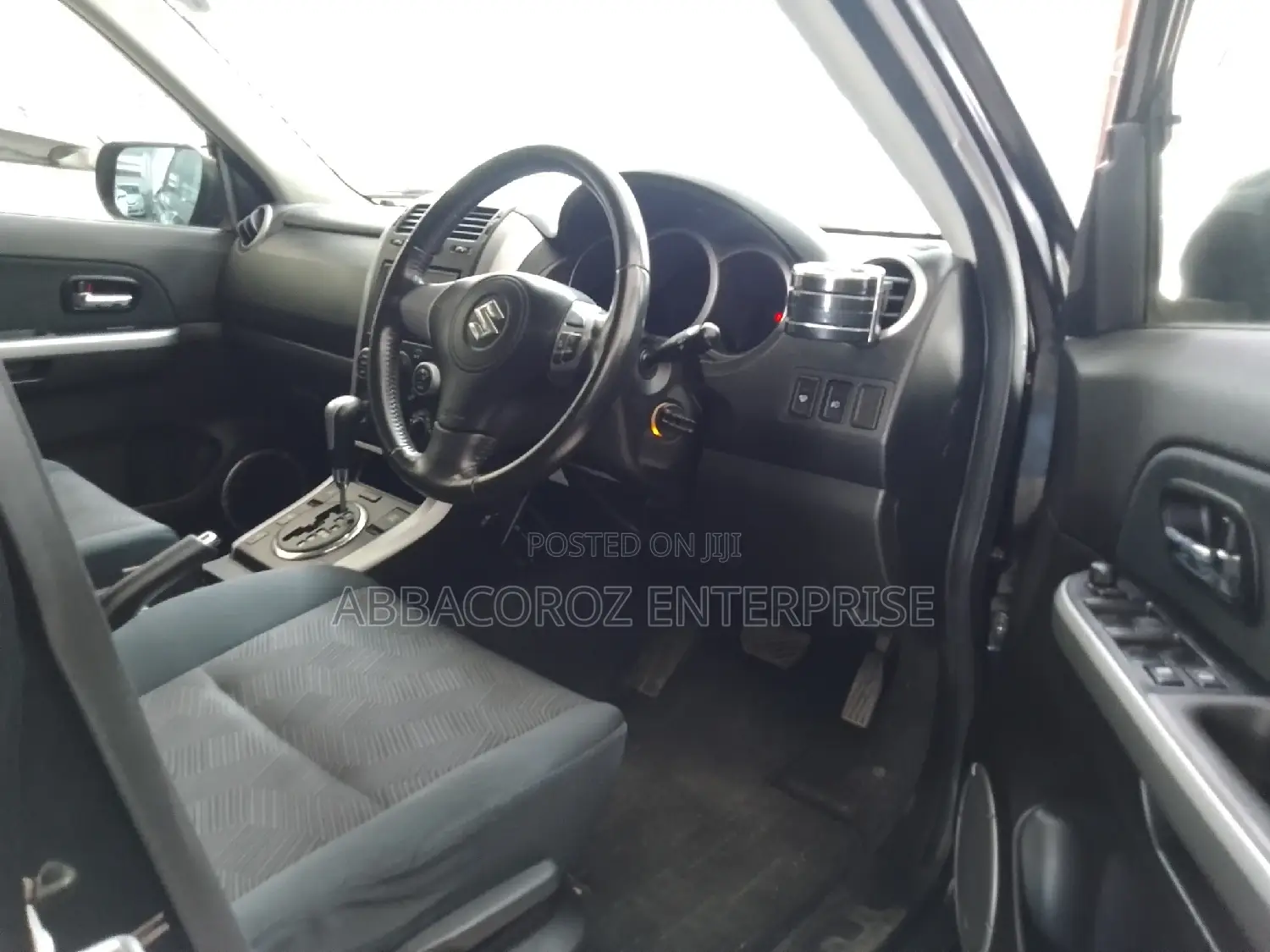 Suzuki Escudo 2016 Matt Black
